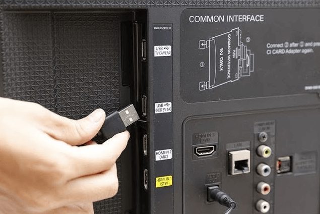cac-cong-ket-noi-tren-tivi-sony-1-jpg Cổng USB trên tivi Sony