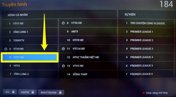 Cách sử dụng ứng dụng FPT Play trên tivi TCL xem truyền hình