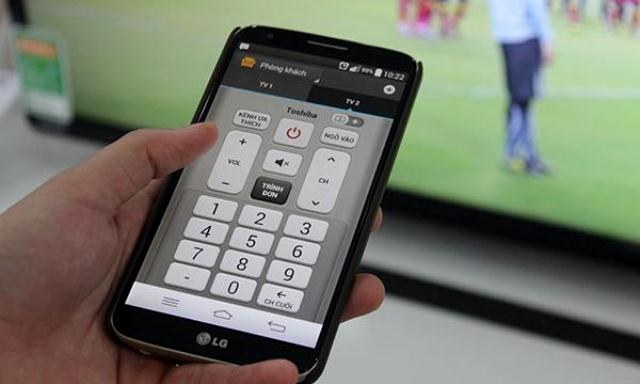 dùng các nút bấm ảo trên app điện thoại để điều khiển bật tắt, thăng volume, chuyển kênh tivi