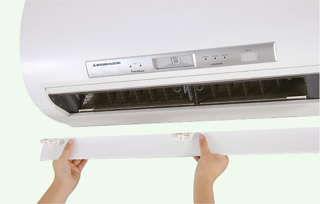 Tháo van thổi gió vệ sinh máy điều hòa Mitsubishi