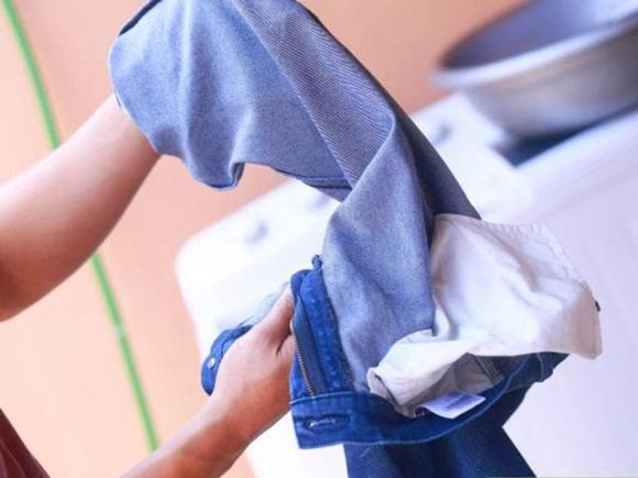 Lột Trái Quần Jean Trước Khi Giặt