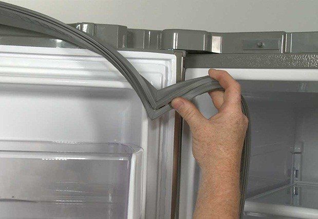 mieng-dem-cao-su-cua-tu-lanh-1-jpg Vệ sinh gioăng cửa tủ lạnh Electrolux