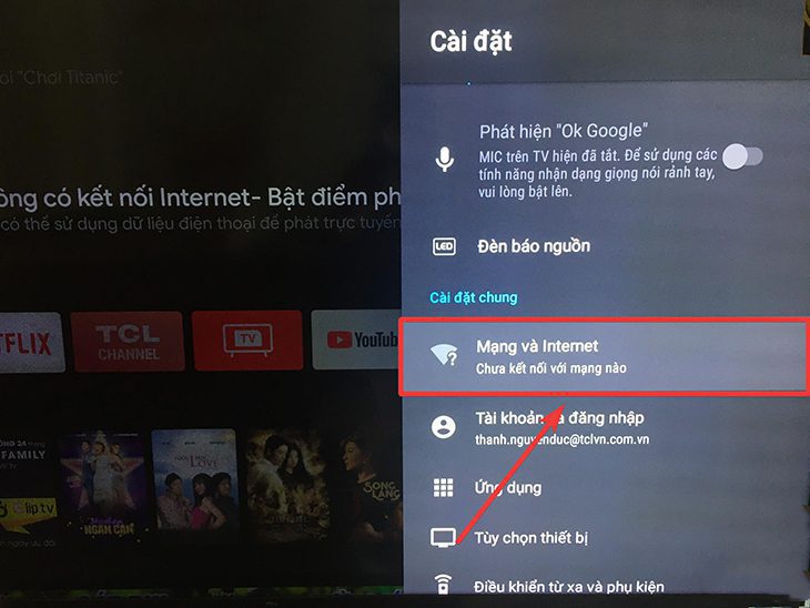 Trong Cài đặt, Chọn Mạng và Internet