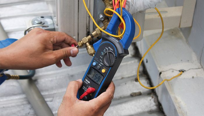 Kiểm tra nguồn điện của điều hòa Sumikura