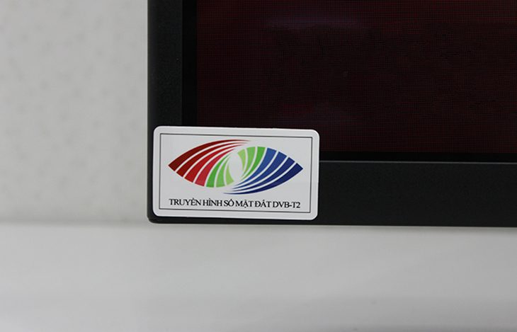 1. Từ ngày 15/6/2016 Kênh HTV7 và một số kênh truyền hình khác đã bị ngắt phát sóng 