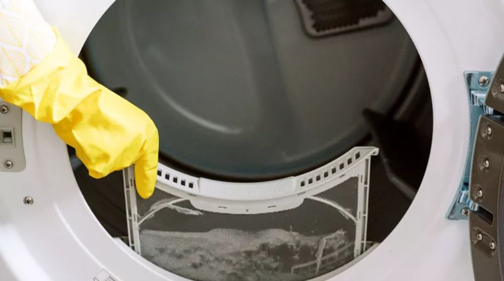 vệ sinh máy sấy ngăn ngừa dị ứng